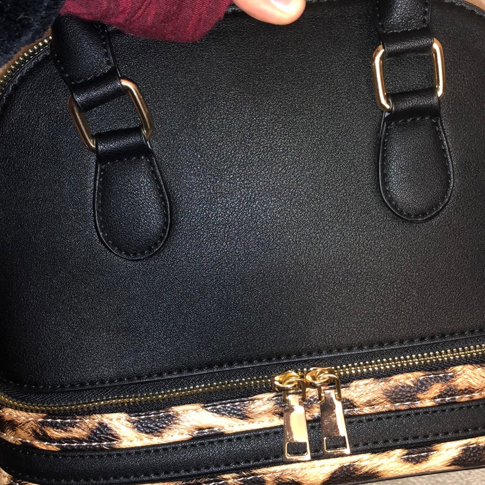 NWOT Purse - Picture 6 of 6